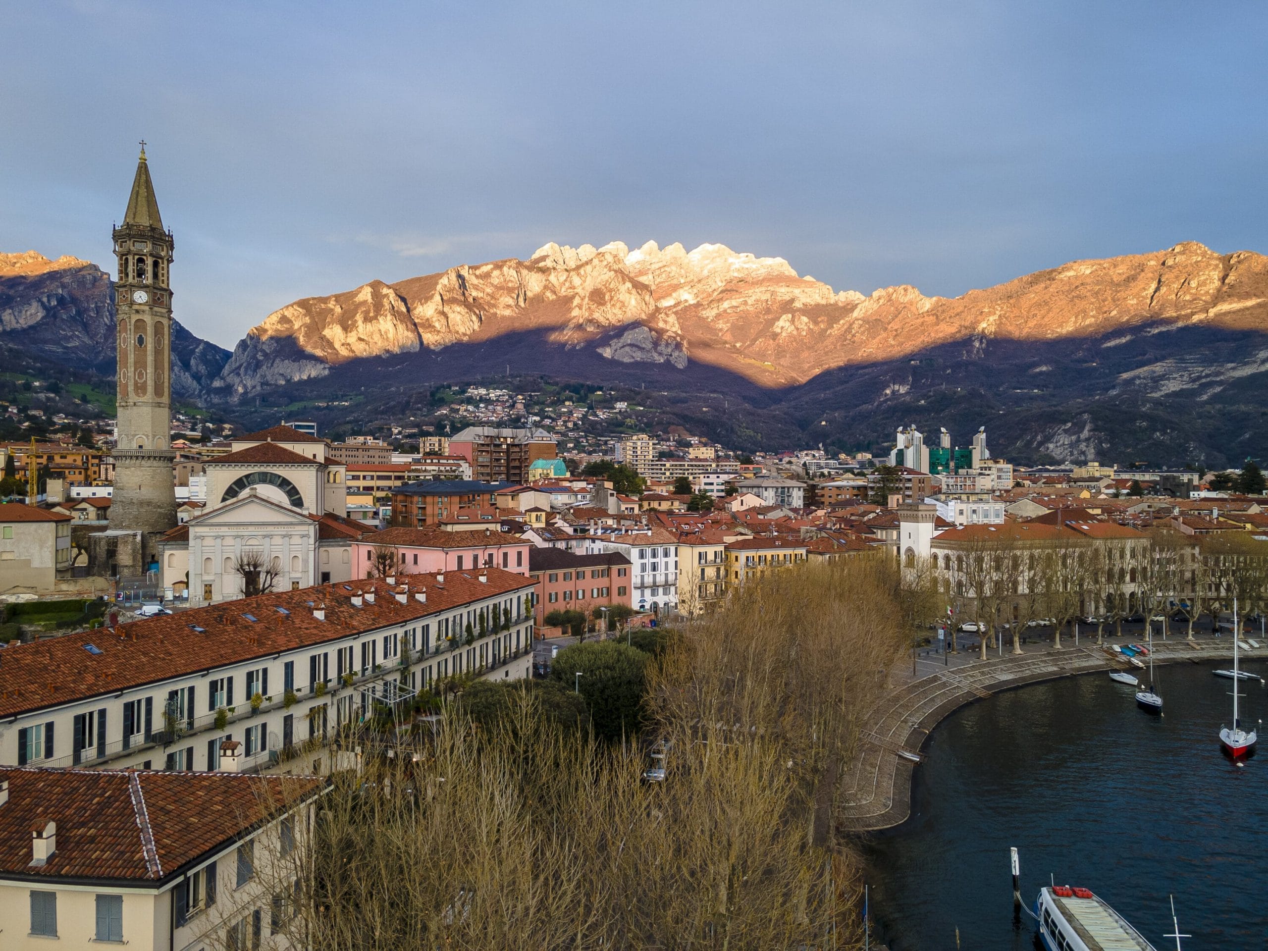 Vista aerea di Lecco